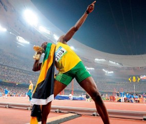 开云平台-詹姆斯接管季后赛，开拓者火力压制老鹰的启示