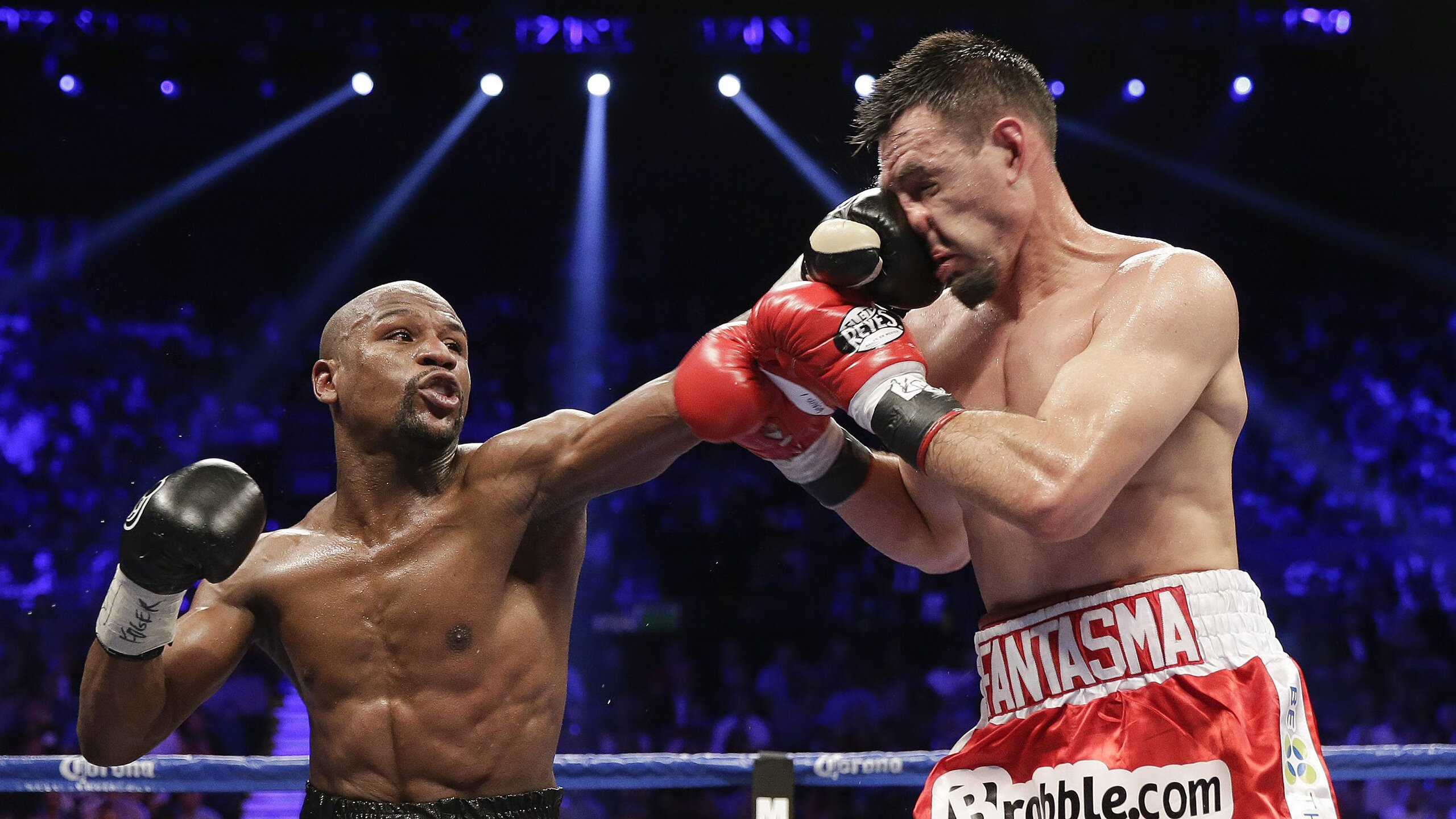 厄瓜多尔踏平南非，萨内完成自我救赎，足球，一场关于尊严的战争