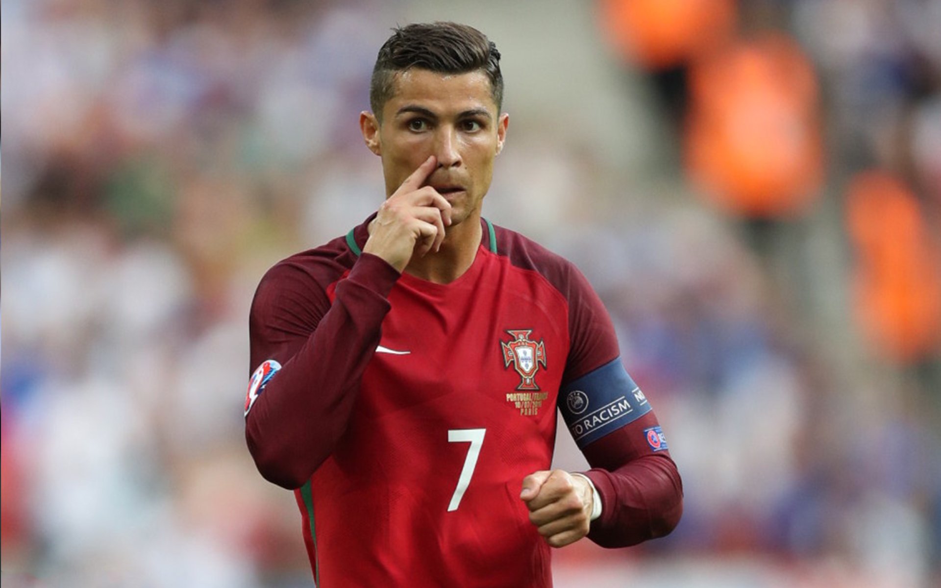 猛龙正面击溃骑士,恩比德关键进球定乾坤,现代篮球的非典型英雄叙事