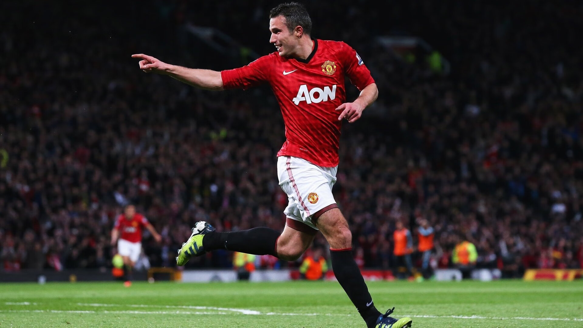 德甲争冠战焦点战，雷恩一波带走曼联，当足球成为一面照妖镜