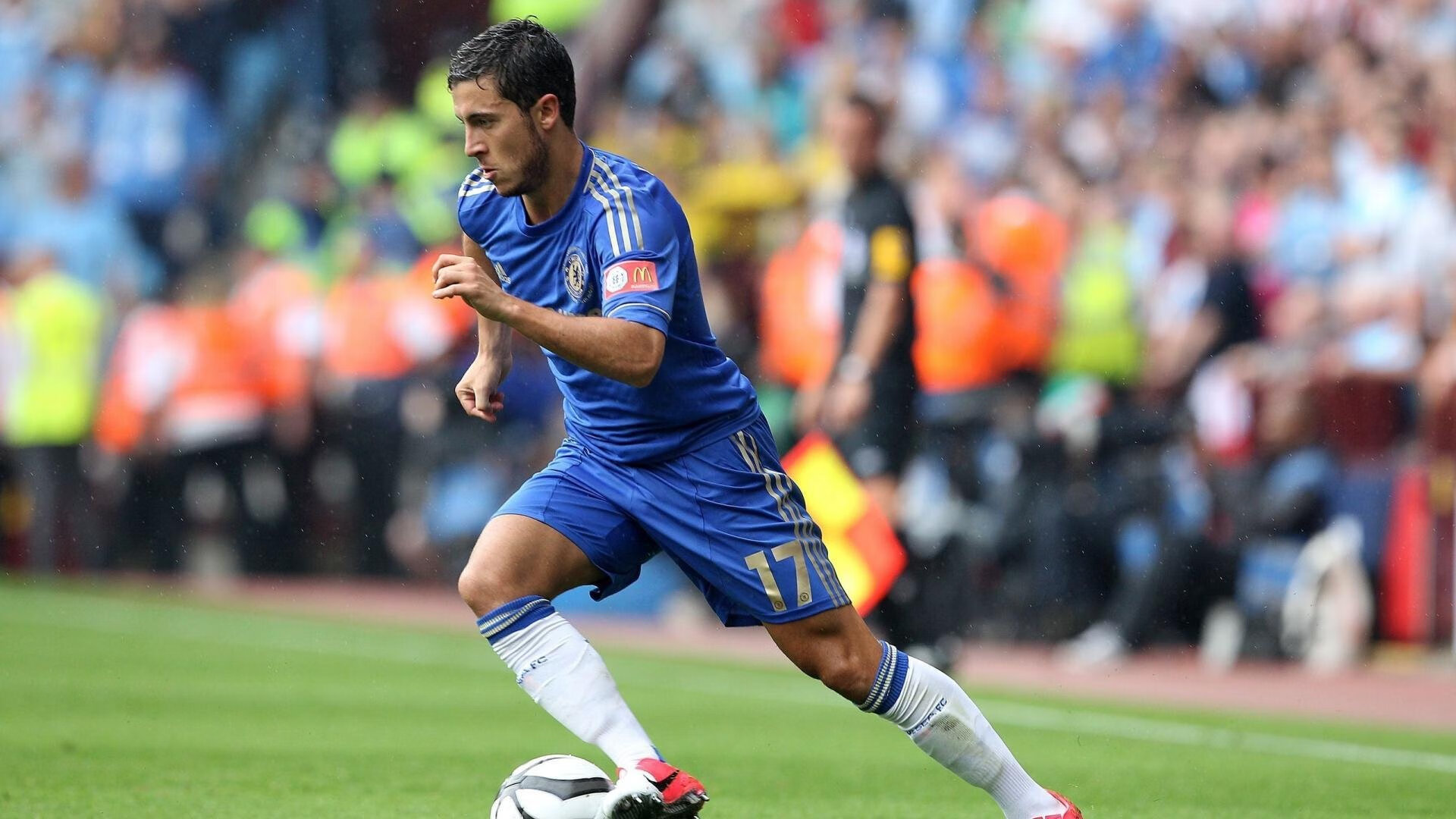 雷霆强行终结深圳队，约基奇成为全场焦点，当东方铁壁遭遇西方魔术师